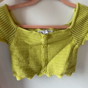 Zara crochet button crop top